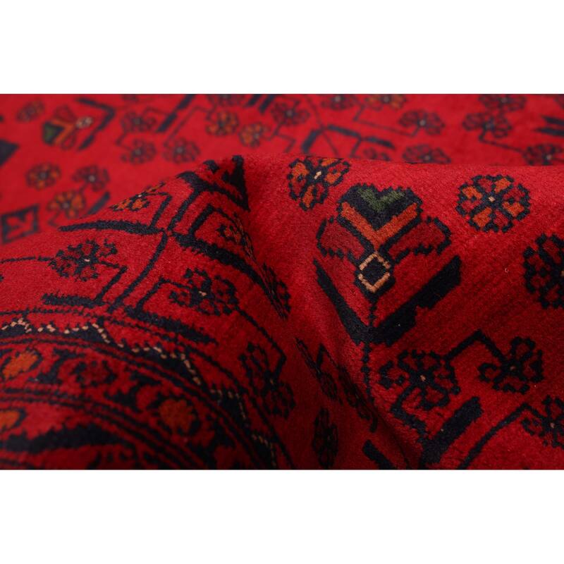 ECARPETGALLERY Hand-knotted Finest Khal Mohammadi Red Wool Rug - 4'11 x 6'6