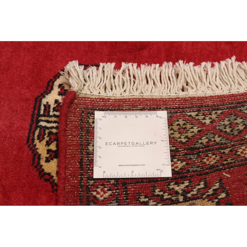 ECARPETGALLERY Hand-knotted Peshawar Bokhara Red Wool Rug - 2'6 x 6'7