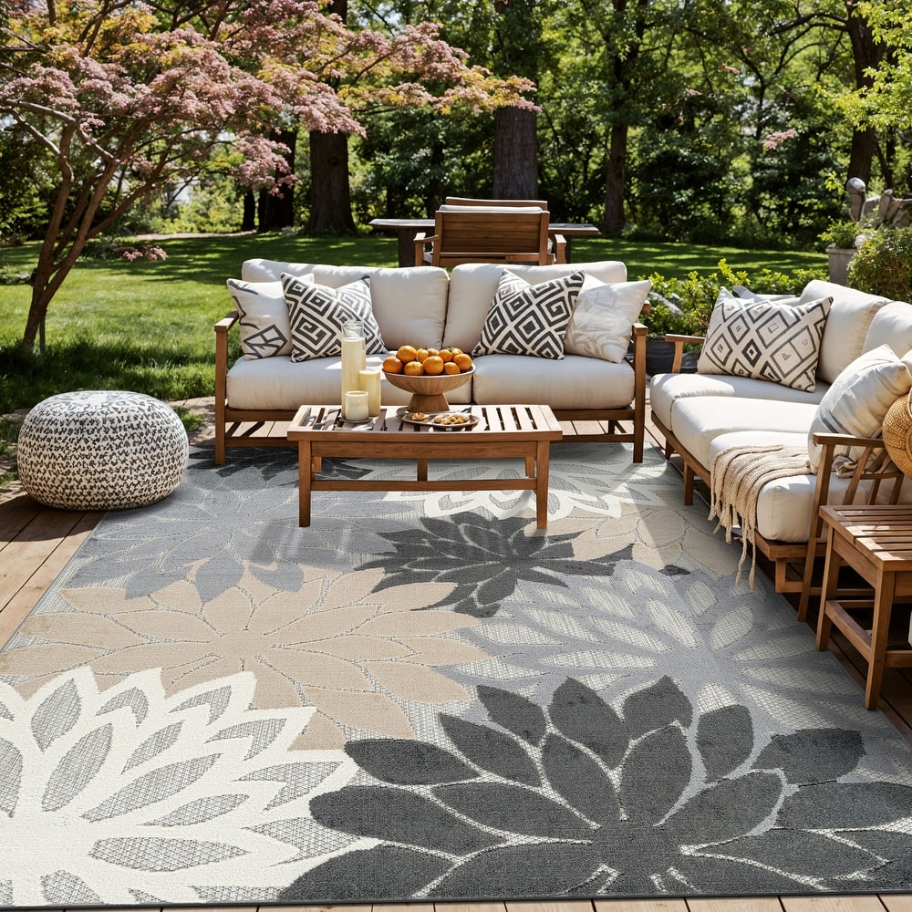 World Rug Gallery Indoor/Outdoor High-Low Textured Area Rug, Floral Easy-Clean Patio Rug
