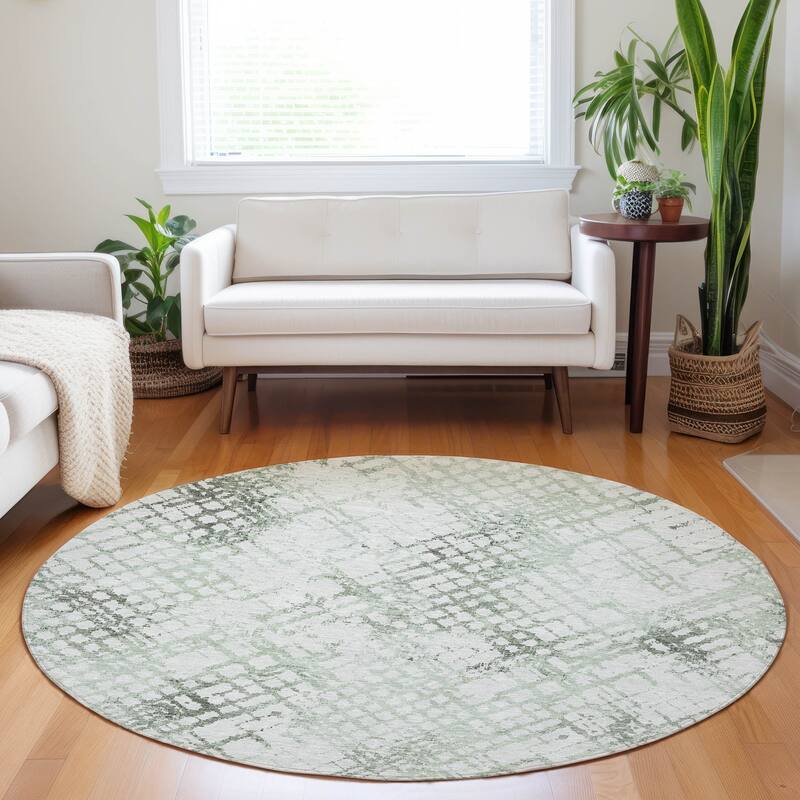 Machine Washable Indoor/ Outdoor Chantille Distressed Trellis Rug