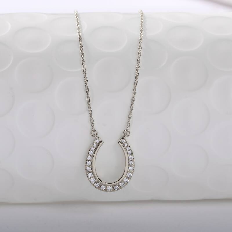 10K Gold 1/6ct TDW Diamond Horseshoe Pendant Necklace for Women - White