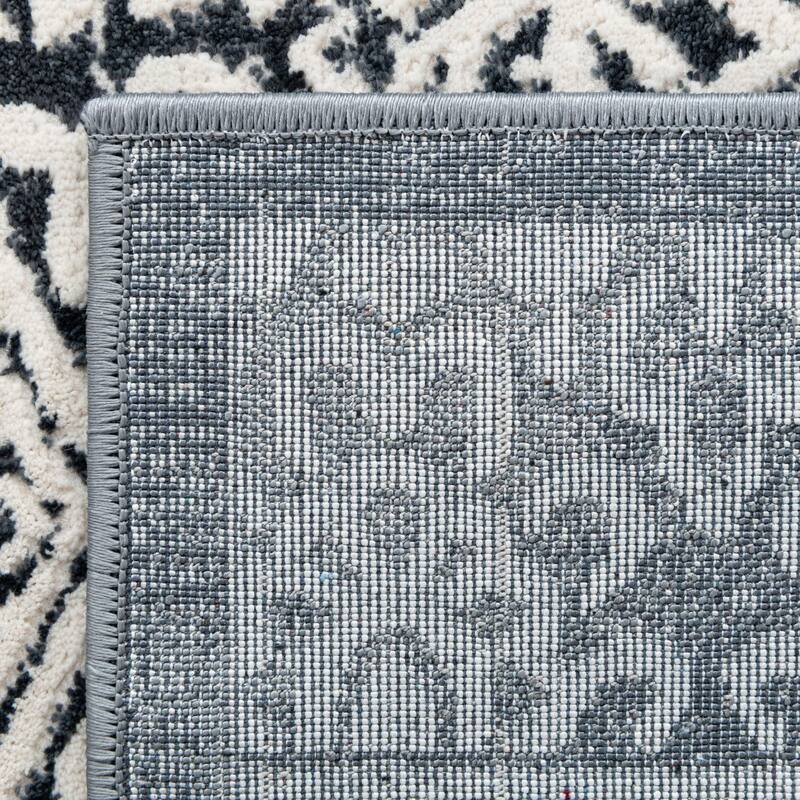 Southwestern/Lodge Richye Collection Area Rug