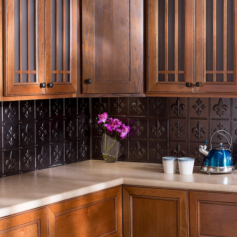 FASÄDE Fleur de Lis Decorative Vinyl Backsplash Panel