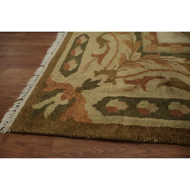 Hand Knotted Oriental 100% Wool Carpet Traditional Floral Beige & Ivories Aubusson Area Rug - 9' 6'' X 7' 7''