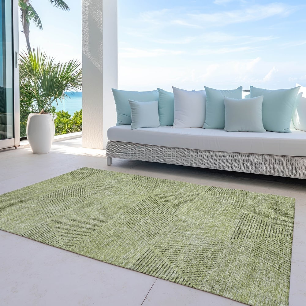 Machine Washable Indoor/ Outdoor Chantille Contemporary Prism Rug