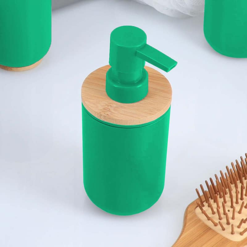 Padang Bathroom Accessories Set Bamboo