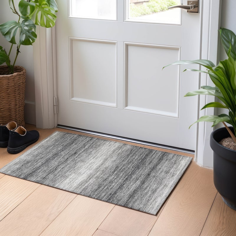 Machine Washable Indoor/ Outdoor Ombre Stripe Chantille Rug - Gray - 1'8" x 2'6"