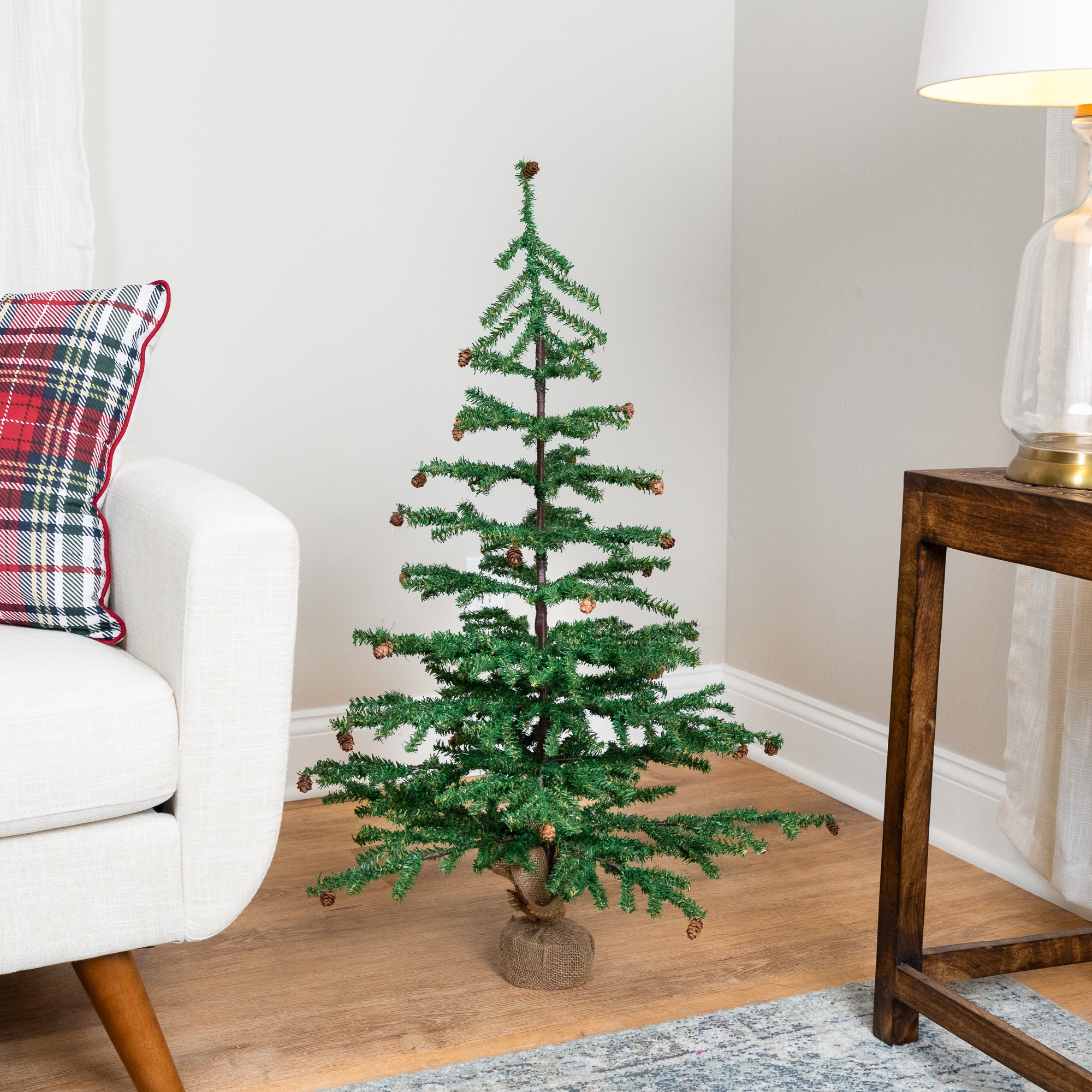 Medium Artificial Christmas Tree Mini Pine Cones In Burlap Base 3' - 3 Foot
