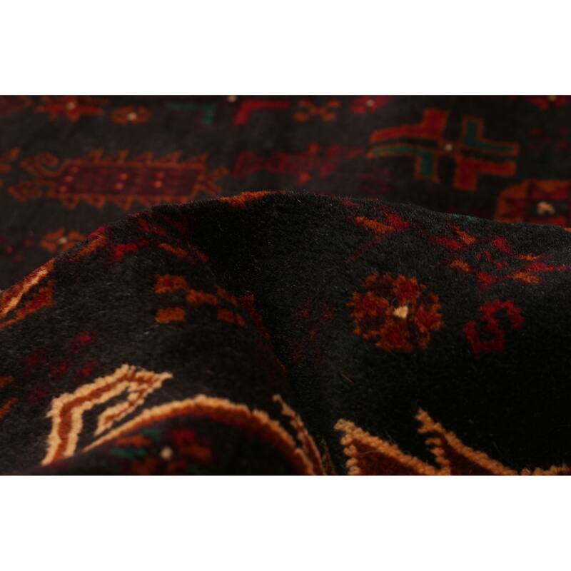 Teimani Black Rug 4'1" x 6'8" - 4'1 x 6'8