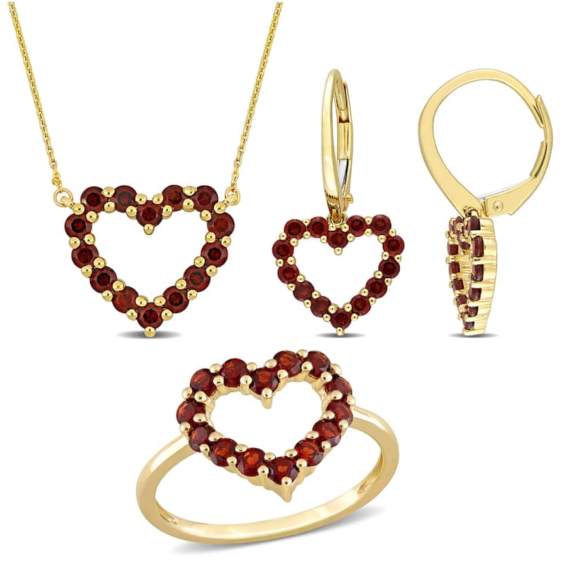 Miadora 3 1/4ct TGW Garnet 3-Piece Jewelry Set - Heart Necklace Earrings Ring 10k Yellow Gold