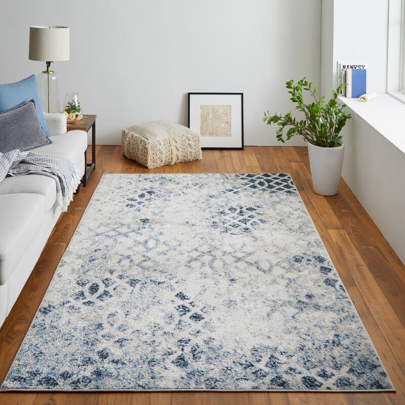 Wyllah Contrasting Distressed Area Rug
