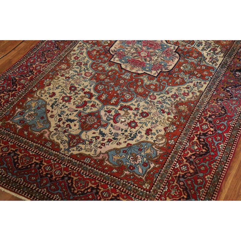 Hand Knotted Oriental 100% Wool Carpet Traditional Floral Beige & Ivories Isfahan Area Rug - 6' 7'' X 4' 4''