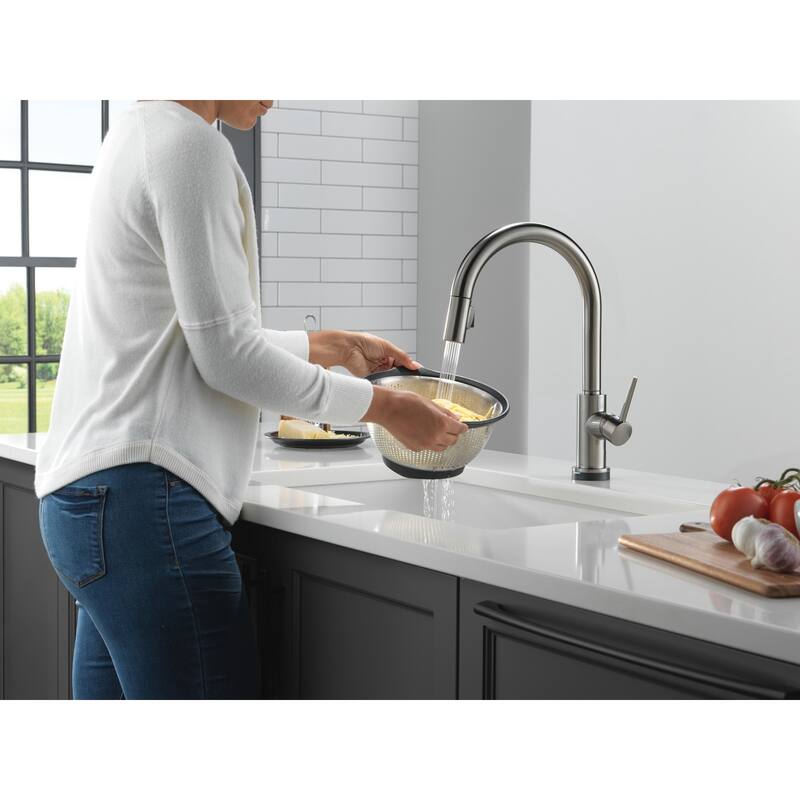 Delta 9159TL-DST Trinsic 1.8 GPM Single Hole Pull Down Touchless