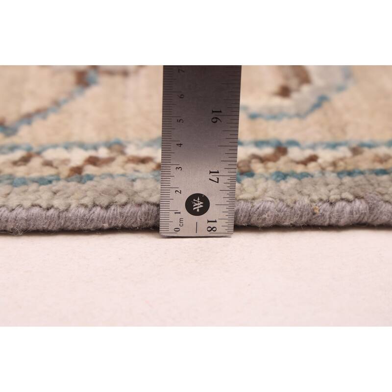 ECARPETGALLERY Hand-knotted Jules Serapi Light Grey Wool Rug - 7'10 x 9'11