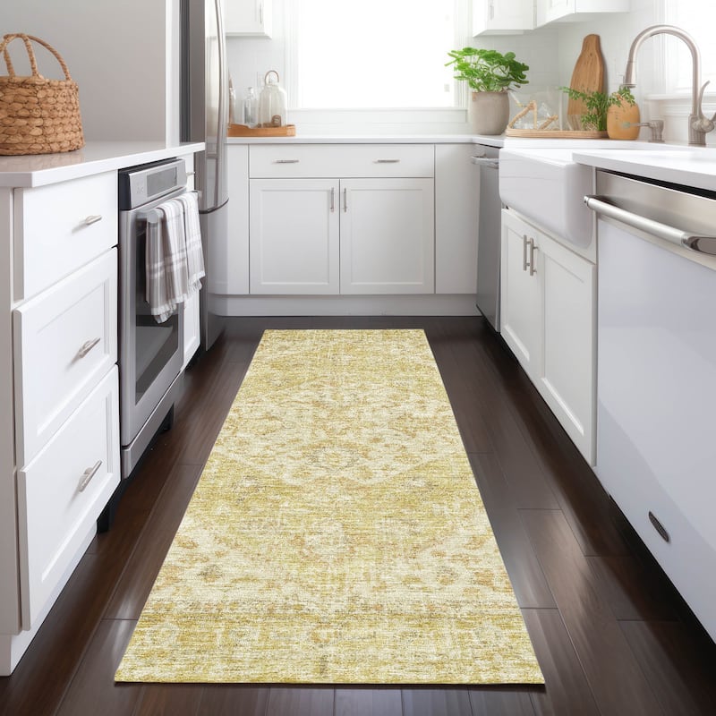 Machine Washable Indoor/ Outdoor Vintage Traditional Chantille Rug - Gold - 2'3" x 7'6"