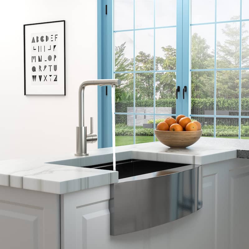 Single Handle Brushed Nickel Kitchen Sink Faucet with Pull Out Sprayer Stainless Steel Kitchen Faucet with Dual Modes Spout