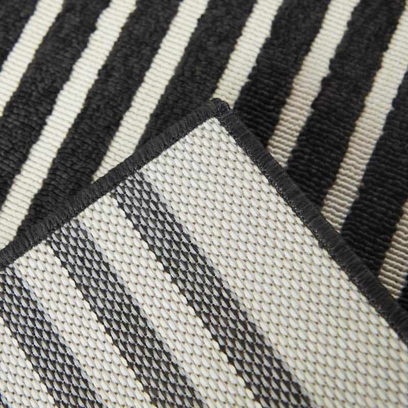 Macalister Mid-Century Modern Indoor/Outdoor Area Rug