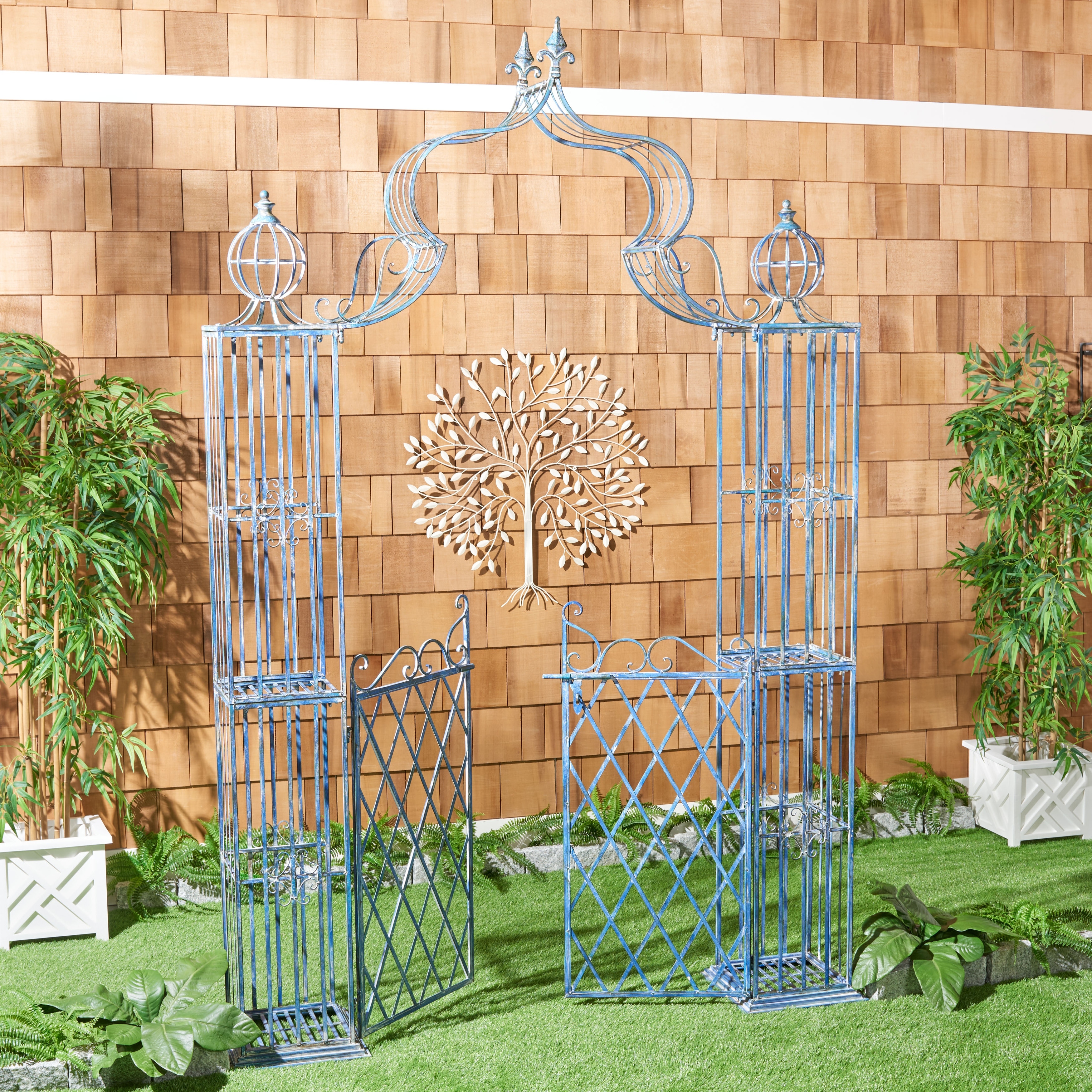 SAFAVIEH Sky Victorian Iron Outdoor Garden Arch Arbor