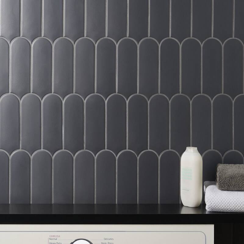 Fan 3" x 8" Matte Wall Tile