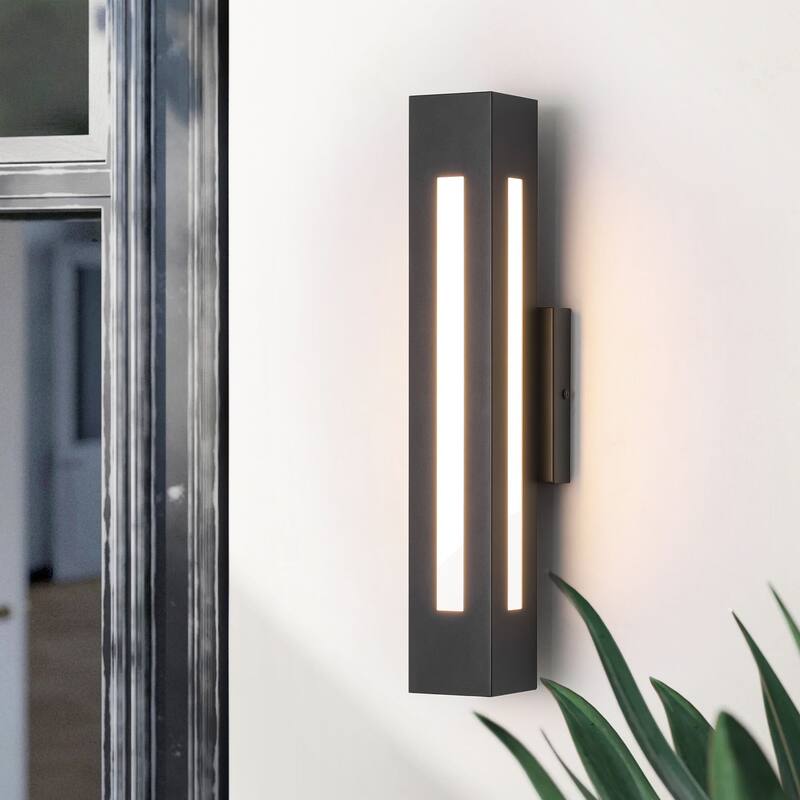 1-Light 19.7 in. Modern Black Linear Rectangle Metal Integrated LED Outdoor Wall Sconce - 4.33 in. W x 19.69 in. H x 4.33 in. D - Black/White - 4.33 in. W x 19.69 in. H x 4.33 in. D