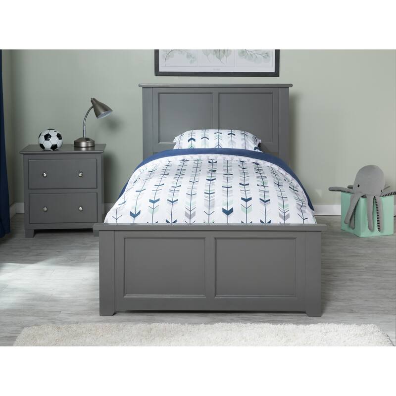 AFI Madison Twin XL Foundation Bed with Matching Footboard & Charging Station in Grey