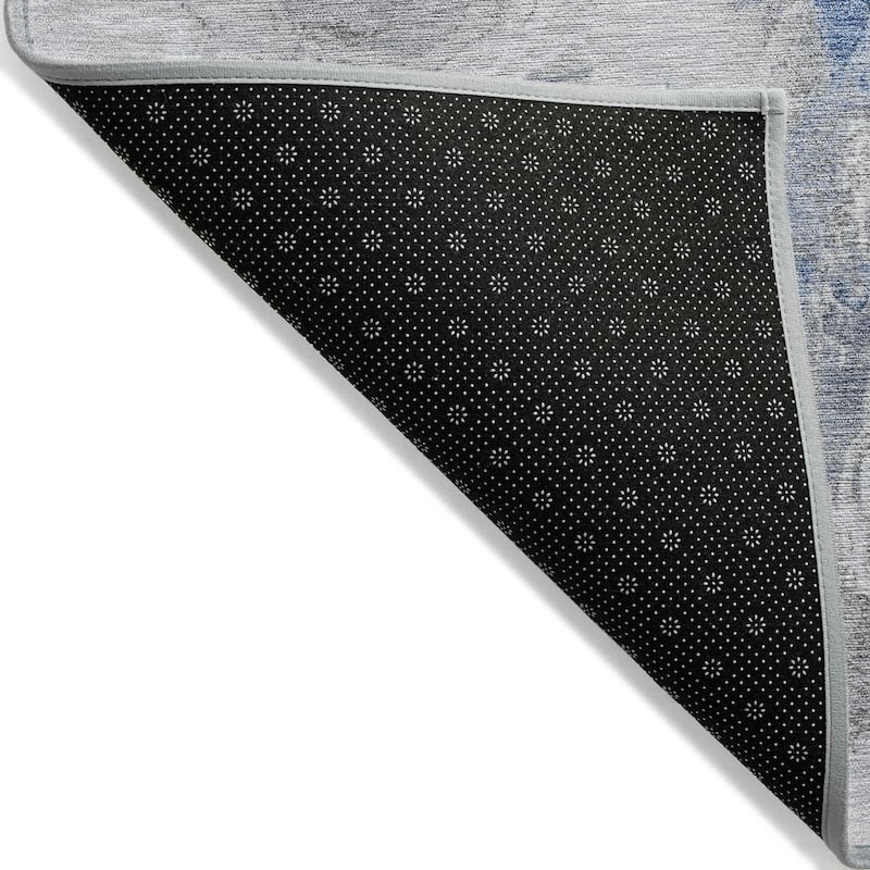 HomeRoots Abstract Modern Rectangle Outdoor Rug