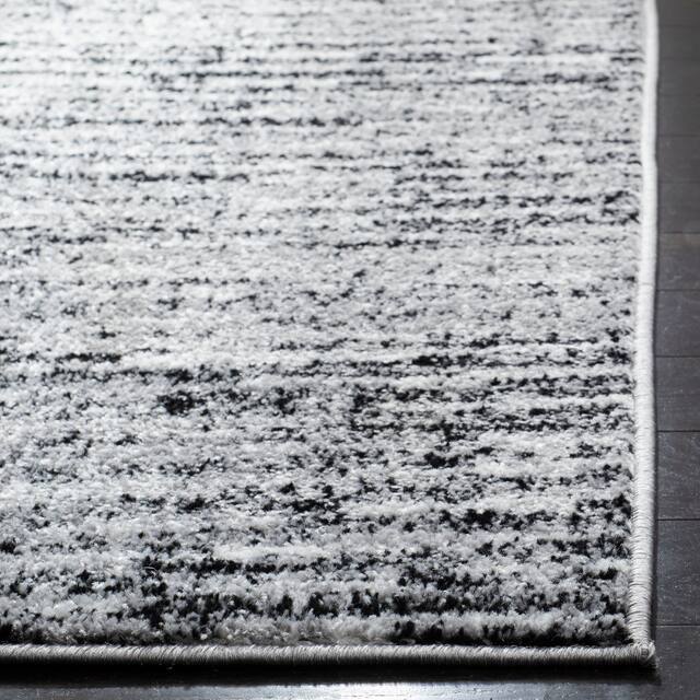 SAFAVIEH Adirondack Alberta Vintage Abstract Rug