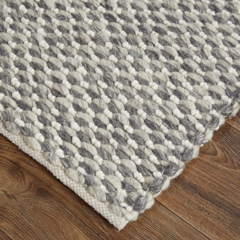 Grand Bazaar Genet Hand Woven Solid Transitional Area Rug