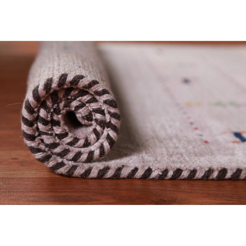 Hand Knotted Oriental 100% Wool Carpet Tribal Animal Pictorial Beige & Ivories Gabbeh Area Rug - 5' 0'' X 3' 0''