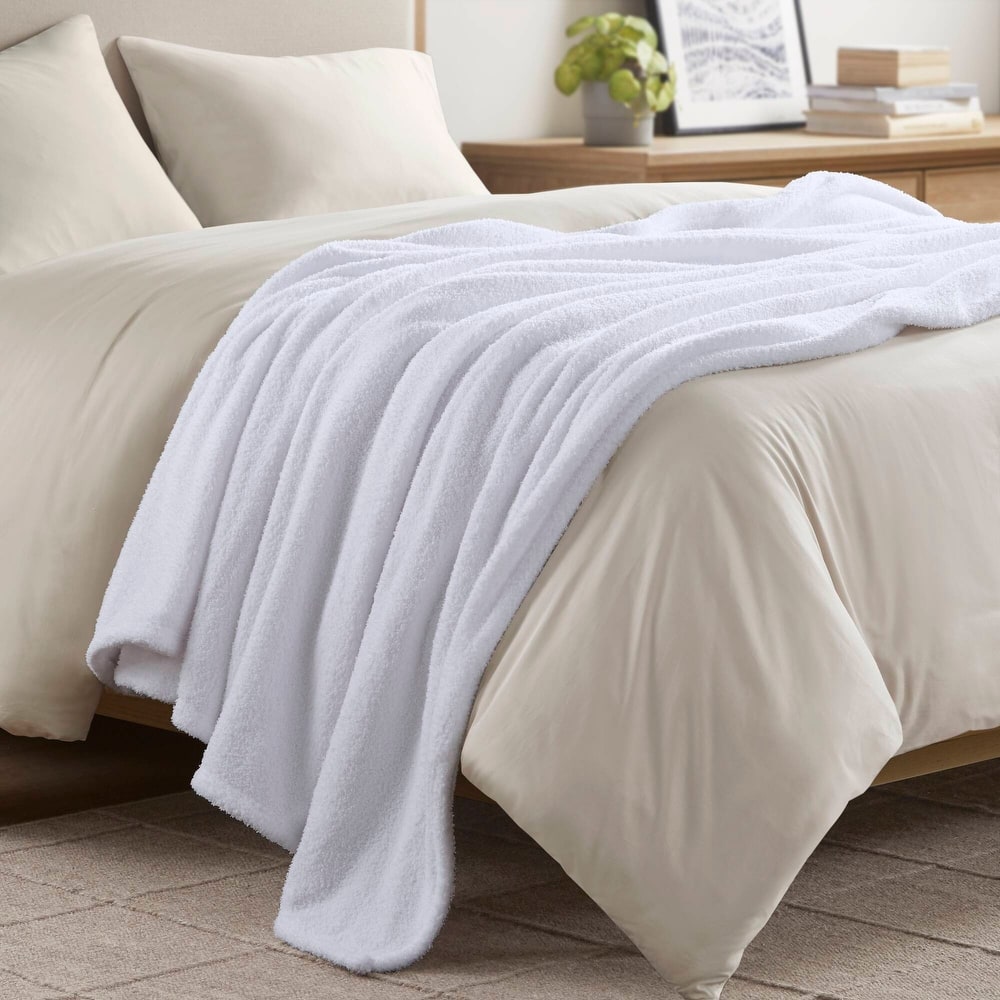 Madison Park Dream Soft Blanket
