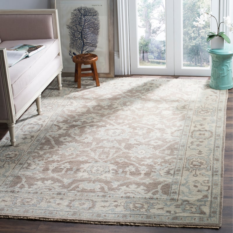 SAFAVIEH Couture Hand-knotted Salomena Oyvor Traditional Oriental Wool Rug - 8' x 10' - Grey/Ivory