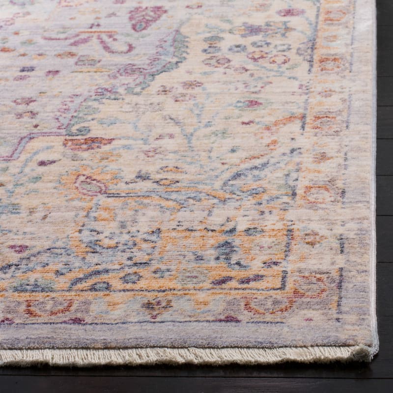 SAFAVIEH Illusion Julisa Vintage Boho Oriental Viscose Rug with Fringe