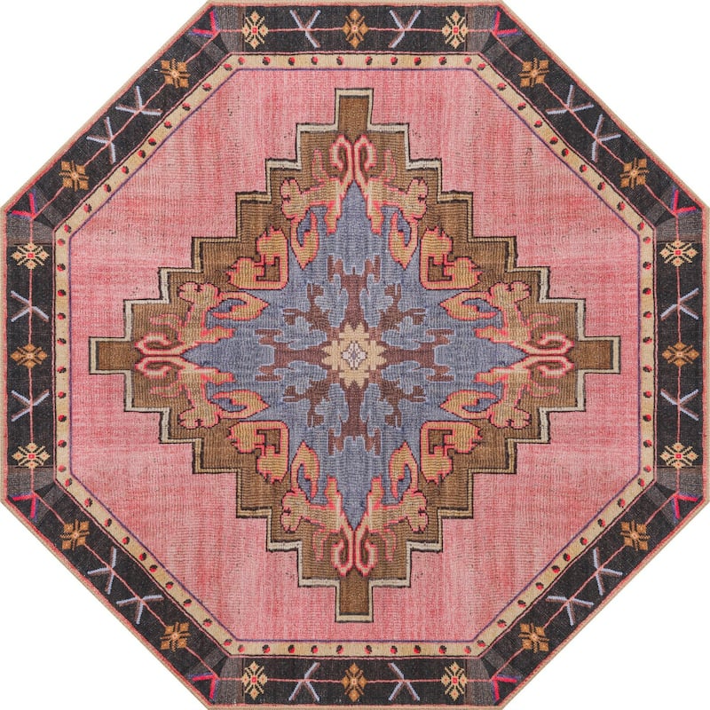 Traditional Rine Collection Area Rug