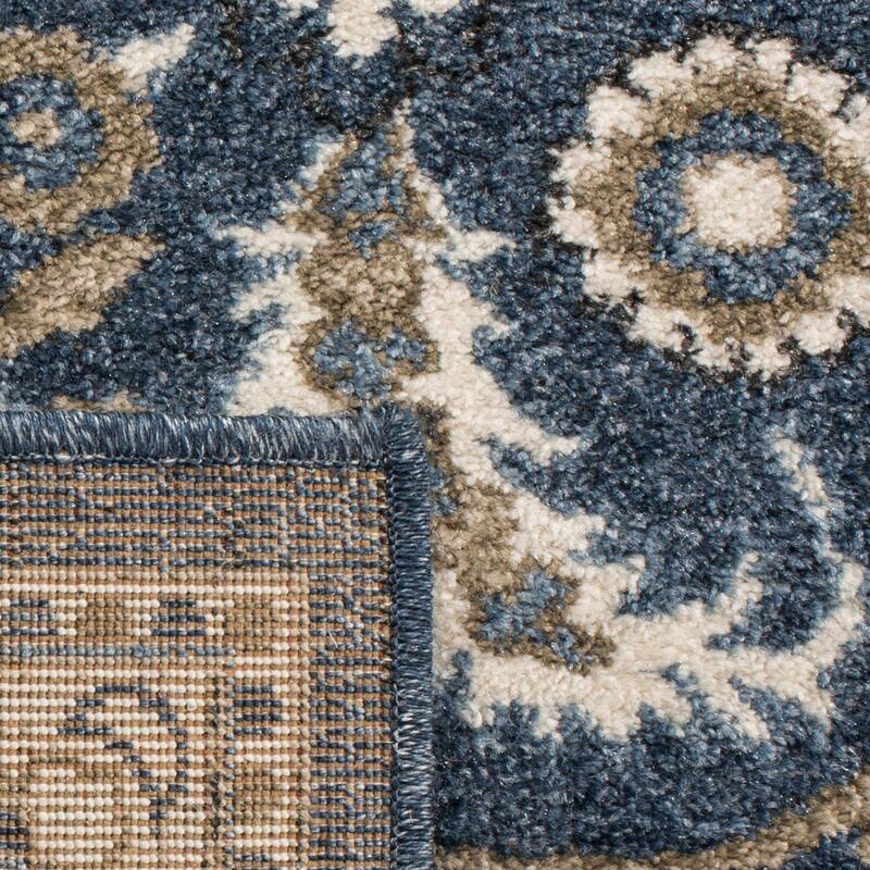 SAFAVIEH Carolina Firminia Traditional Oriental Rug