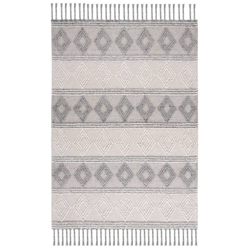 SAFAVIEH Handmade Natura Gerdje Wool Braided Tassel Rug - 5' x 8' - Ivory/Grey