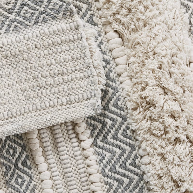Woven Texture Stripe Bath Rug Grey 20x32"