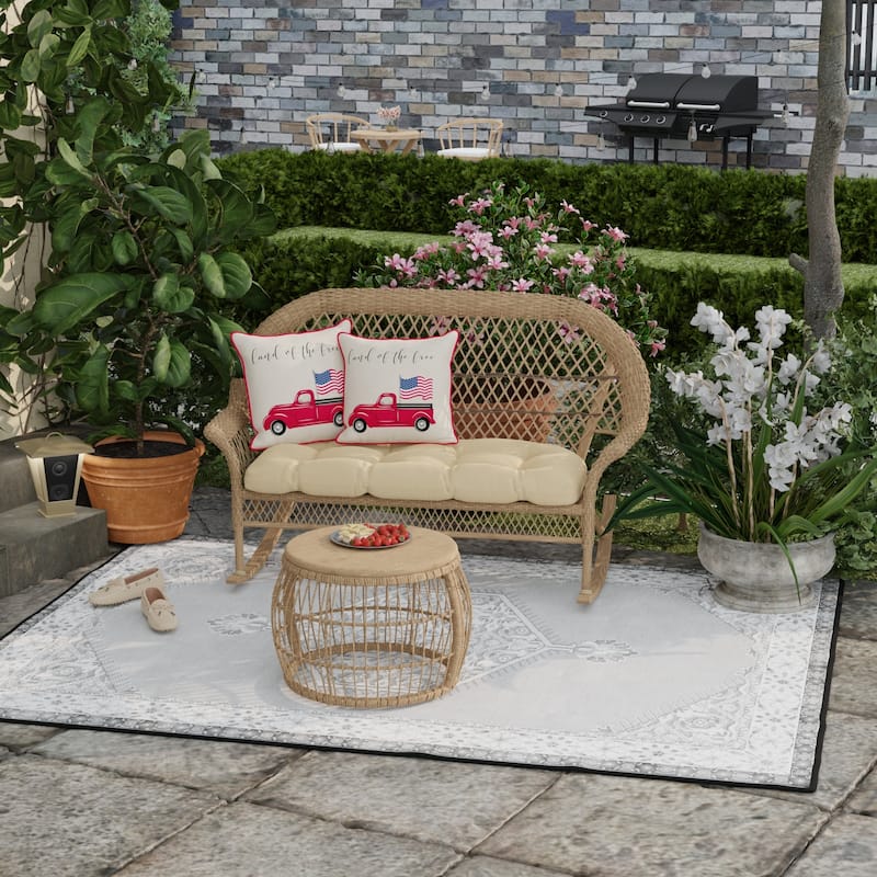 18" x 18" Americana Outdoor Throw Pillow with Welt - Set of 2 - 18'' L x 18'' W x 5'' H