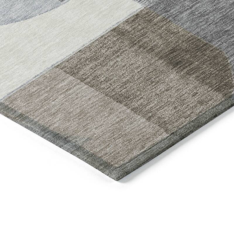 HomeRoots Geometric Modern Rectangle Outdoor Rug