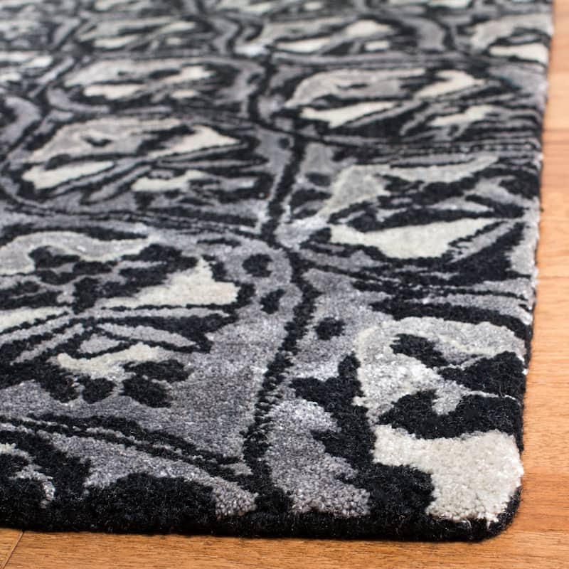 SAFAVIEH Handmade Allure Nazire Modern Floral Wool Rug