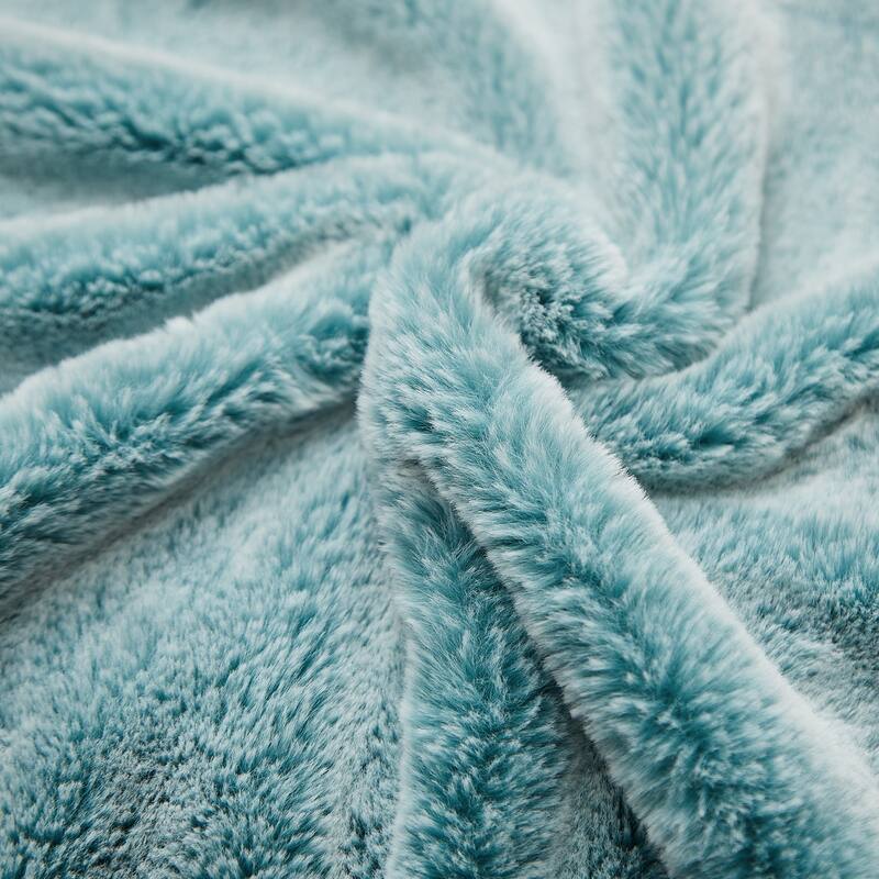 Serenta Tip Dye Light 4-piece FauxFur Throw Pillow Set