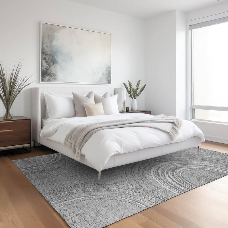 Machine Washable Indoor/ Outdoor Modern Trax Chantille Rug