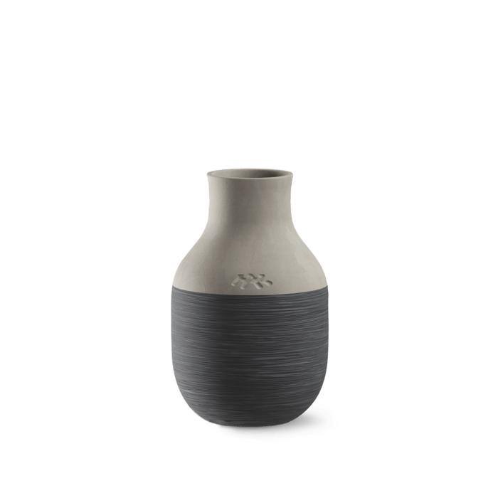 Kähler Omaggio Circulare Vase, Anthracite Grey - H: 4.9"
