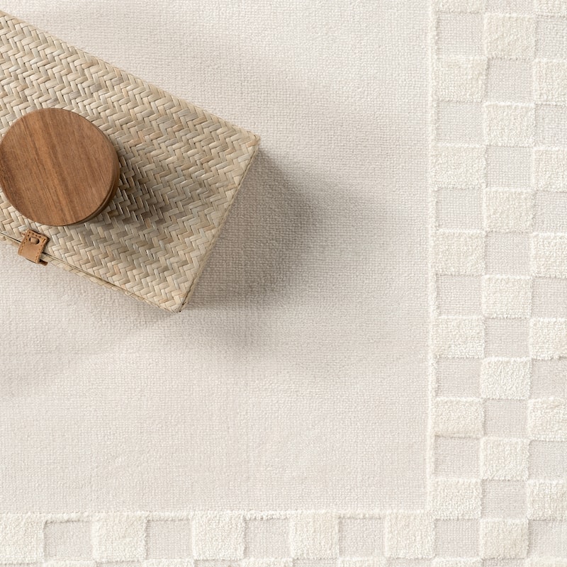 Nuloom Kalina High-Low Checkered Bordered Area Rug