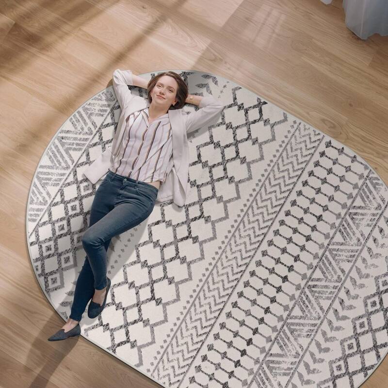 5'x7' Oval Boho Area Rug Geometric Design Non-Shedding - 60*84