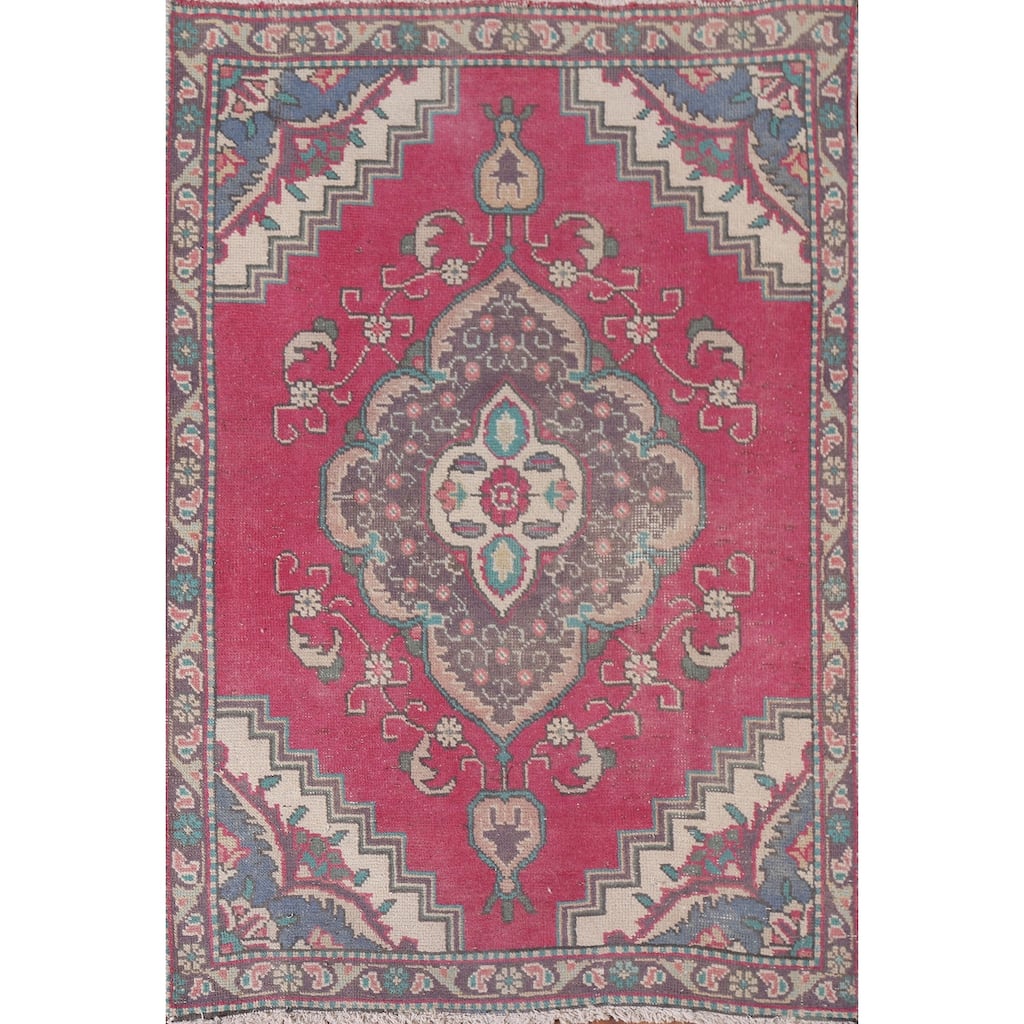 Hand Knotted Oriental 100% Wool Carpet Traditional Medallion Pink Tabriz Area Rug - 4' 6'' X 3' 2''
