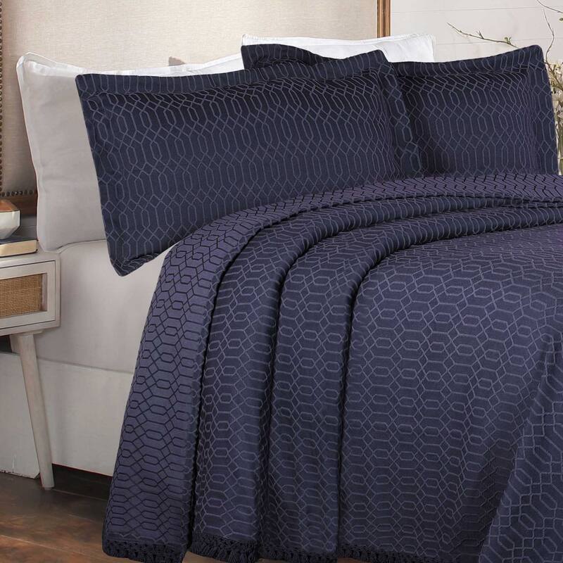 Superior Remi Jacquard Geometric Fringe Cotton Blend Bedspread Set