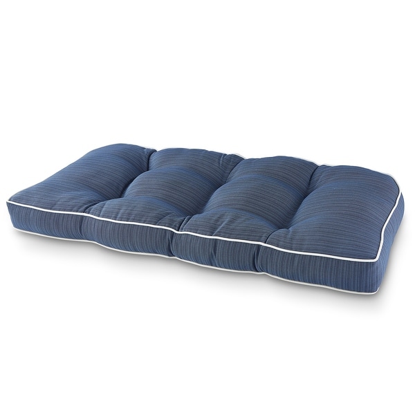 Outdoor best sale settee cushion