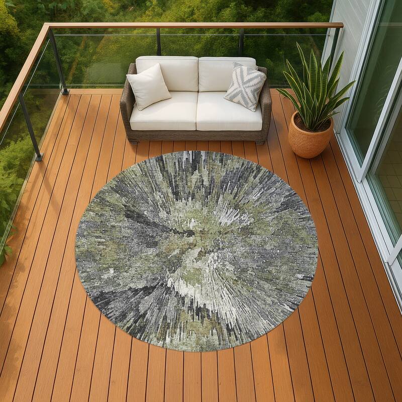 Machine Washable Indoor/ Outdoor Abstract Burst Chantille Rug - Fern - 8' x 8'