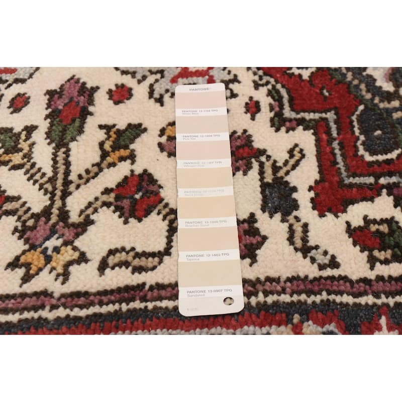 ECARPETGALLERY Hand-knotted Serapi Heritage Cream Wool Rug - 2'7 x 10'1