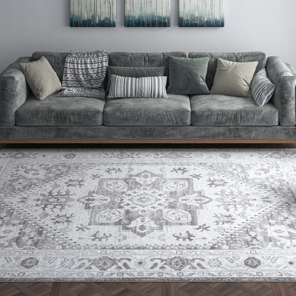 Linx Shabby Chic Medallion Indoor Area Rug